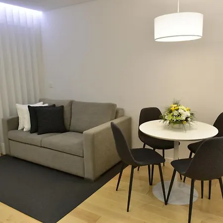 The Castle House * 라메구