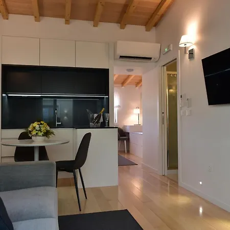 The Castle House * 라메구